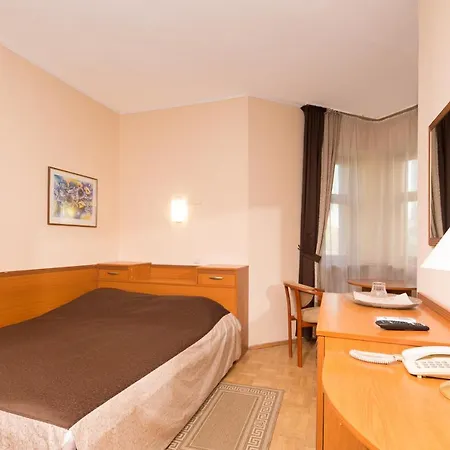 Hotel Zhayvir Kiew
